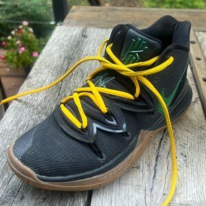 Custom Kyrie Irving Nike basketball shoes